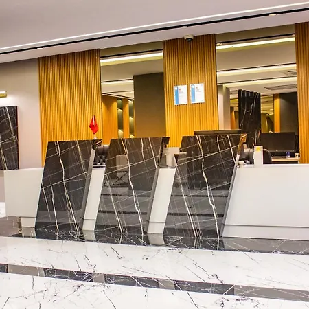 Sumela Park 3* トラブゾン